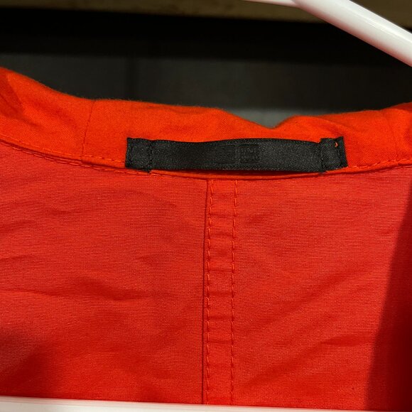 Uniqlo Women's Rain Jacket - Picture 5 of 5